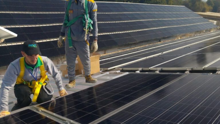 Solar energy panels installation on rooftop by Smart Age team